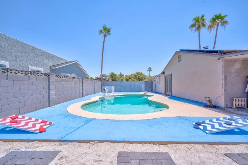 Fab Phx Getaway W/ Pool & Fire Pit Villa Phoenix Exterior photo